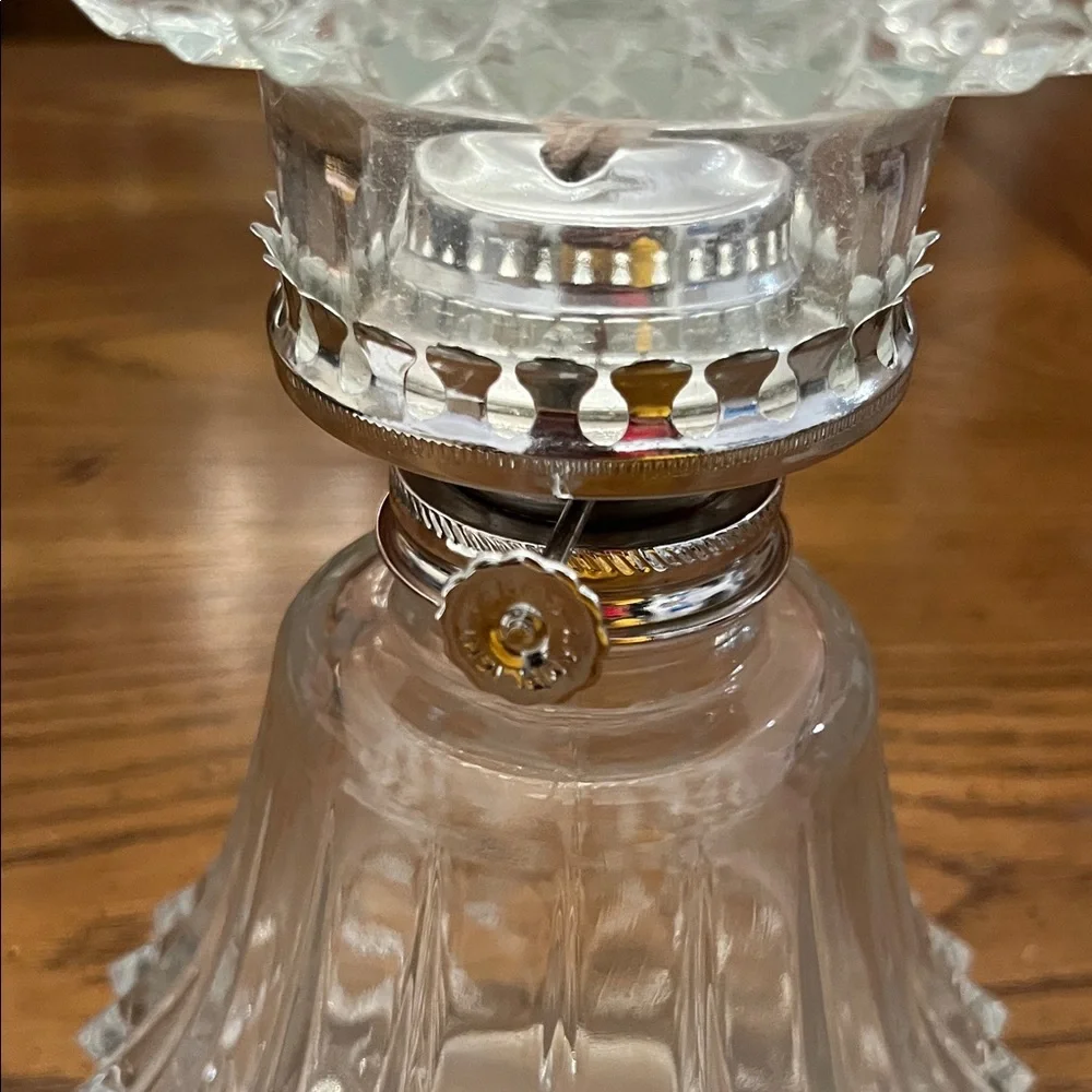 Vintage Crystal Diamond Point‎ Oil Lamp